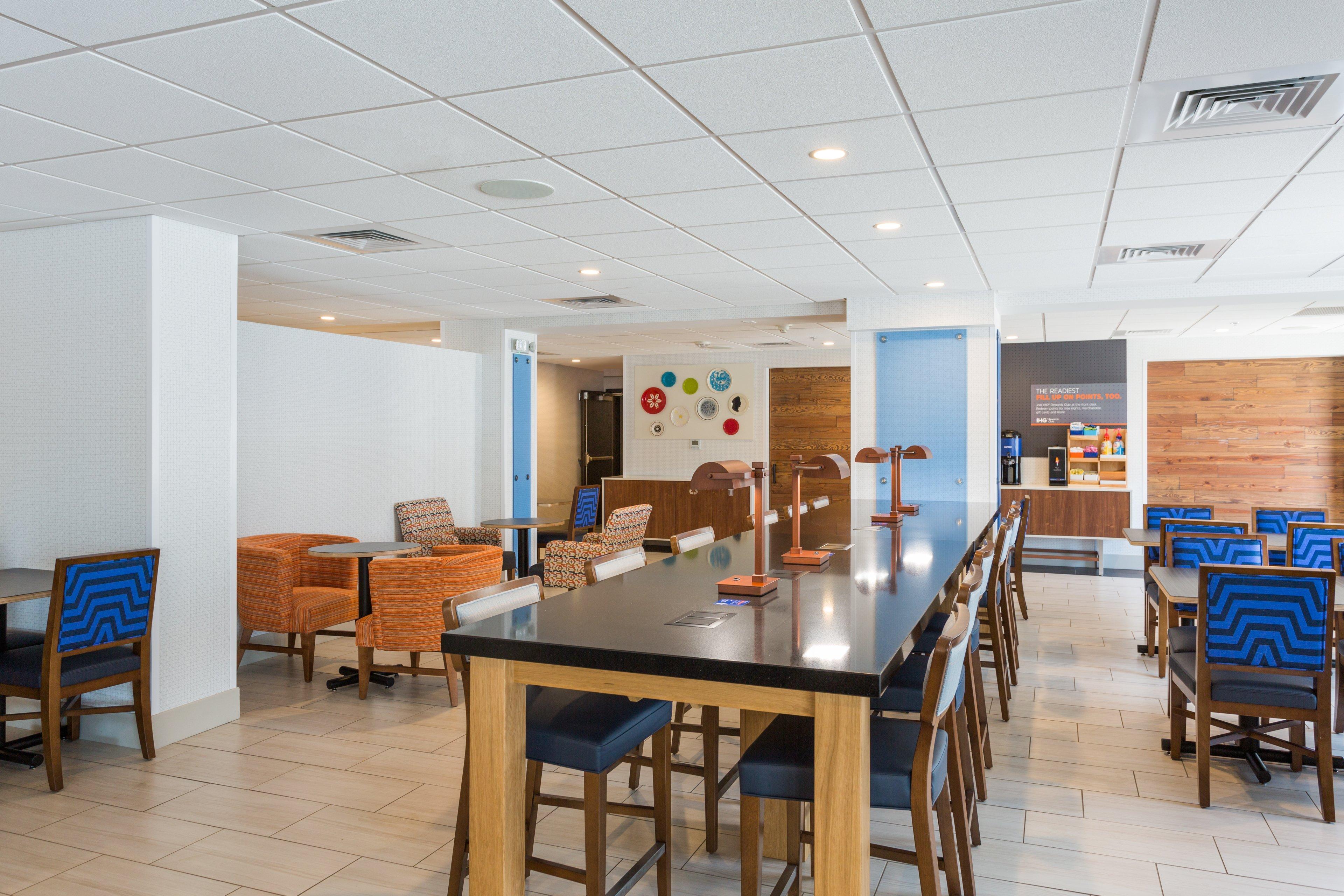 Holiday Inn Express - Lorton By Ihg Exterior foto